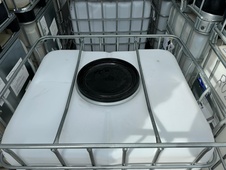 Plastová nádrž 1000l REPAS - IBC kontejner DN 400 - DN 400 2